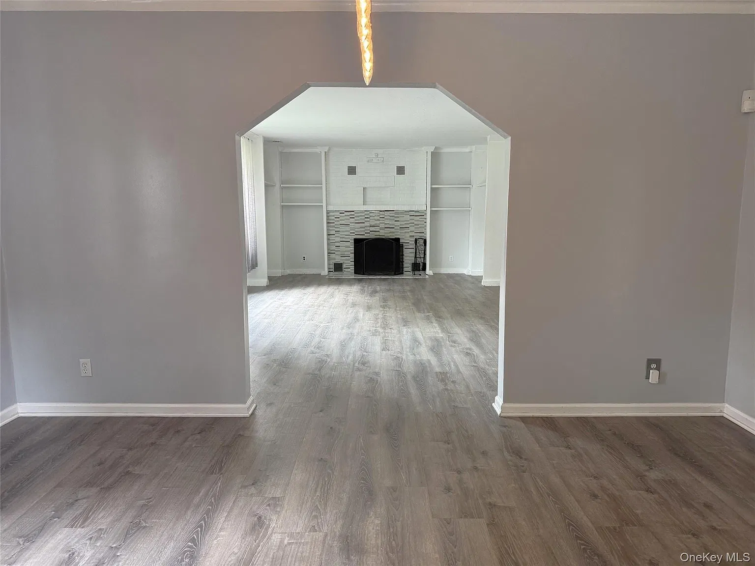3 bed, 2.5 bath, 1558 sqft, $7,000 — Photo 4