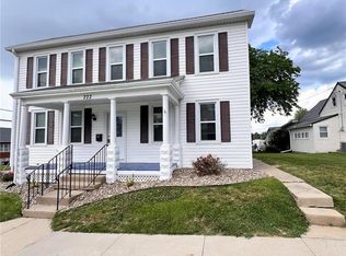 222 W Lafayette St, Palmyra, MO 63461