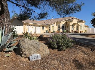 3029 N Victoria Dr, Alpine, CA 91901