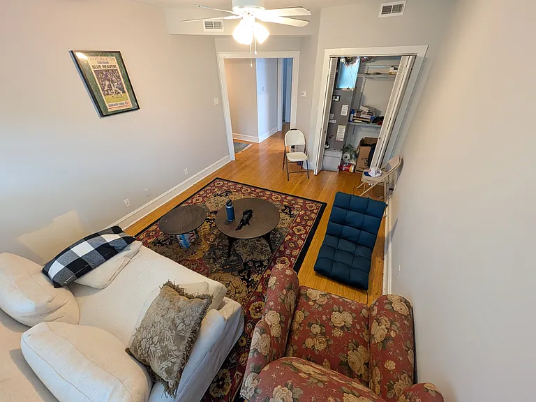 1616 W Cornelia Ave #3 — Photo 3