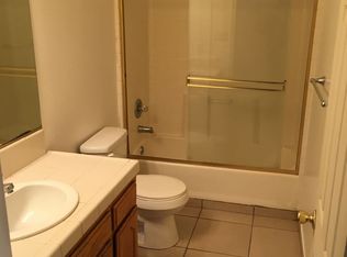 8205 Hawkeye Dr, Bakersfield, CA 93313