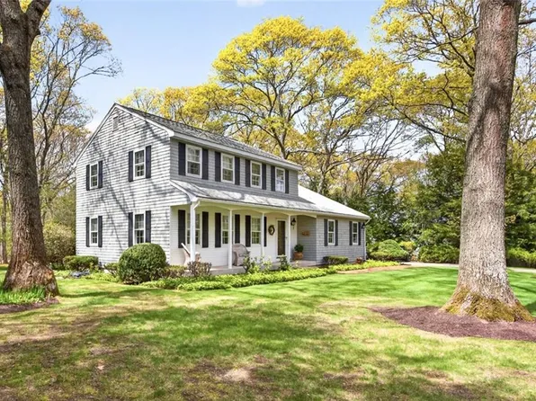 272 Pine Hill Rd, South Kingstown, RI 02879