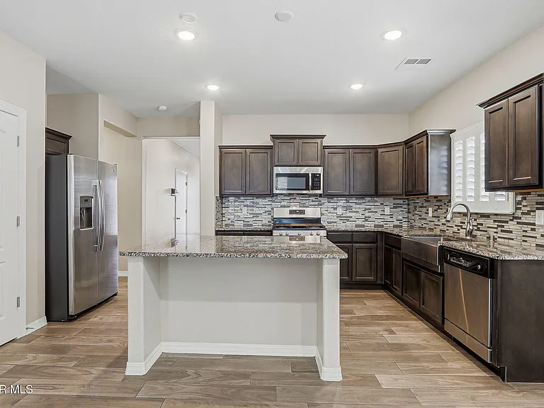 14828 Tierra Coruna Ave — Photo 7