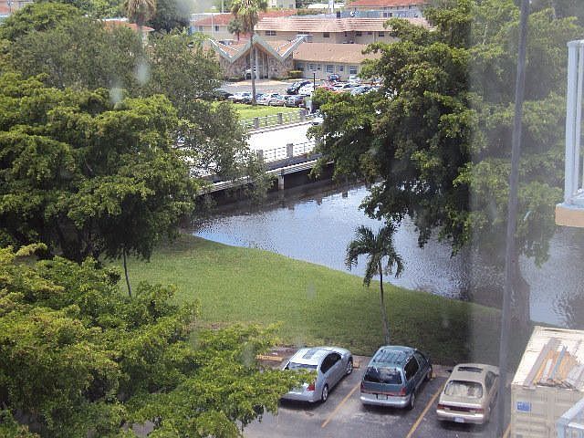 1st image of 16465 NE 22nd Ave APT 602