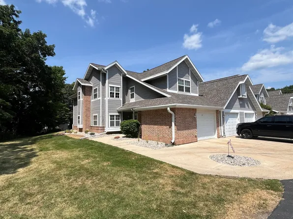 22 Pluim Dr, Waupun, WI 53963