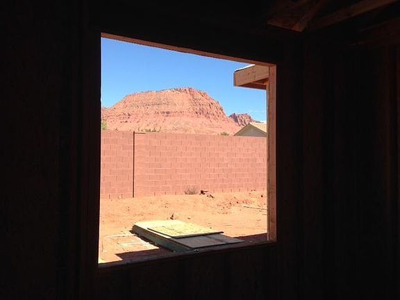 4th image of 354 S Rock Daisy Ln