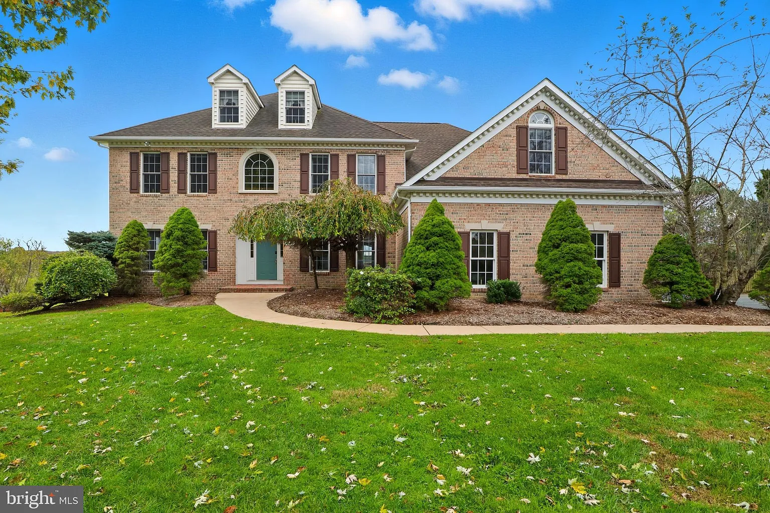 1038 Woodshire Ln photo 1