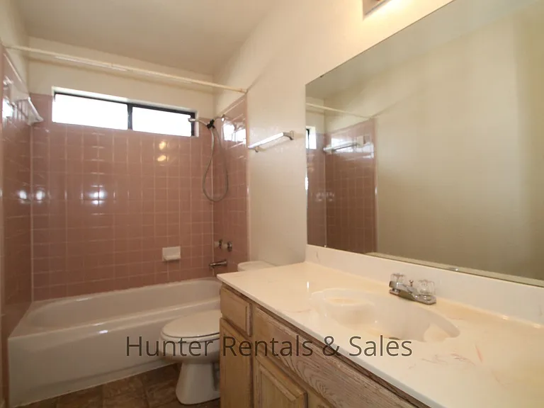 4705 Fawn Dr — Photo 22