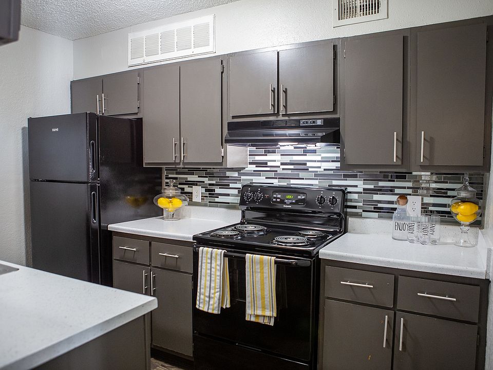 Azur Kitchen