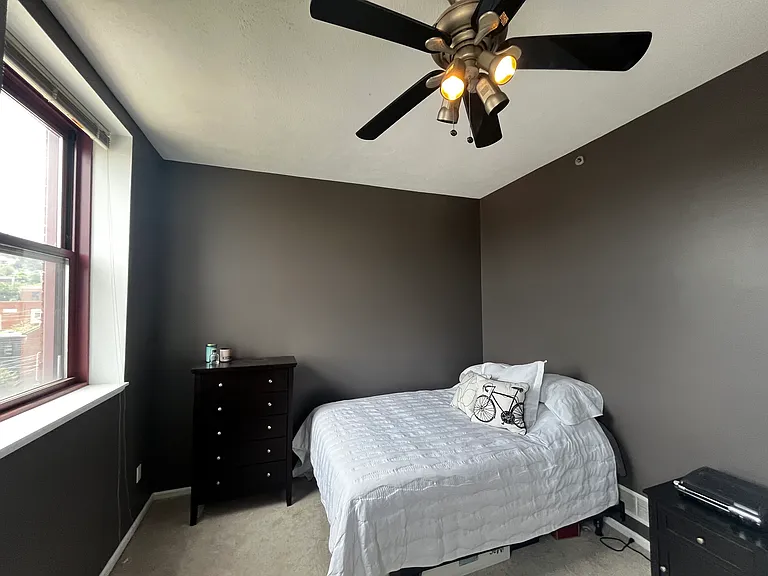 130 S 22nd St #3E — Photo 16