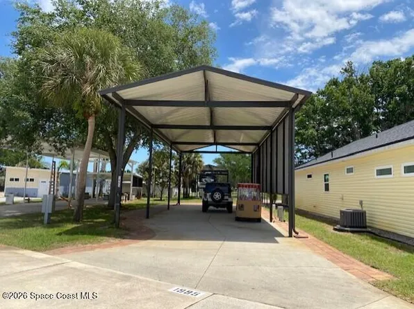 1995 Payne Stewart Dr #204, Titusville, FL 32796