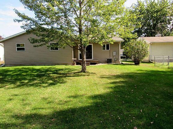 2nd image of 46 Westview Dr