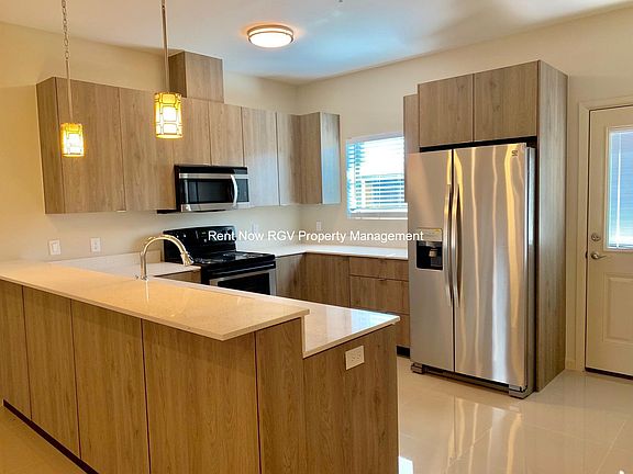 2nd image of 414 Newport Ave #3