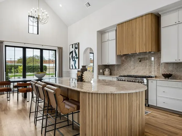 6101 Baymar Ln, Dallas, TX 75252