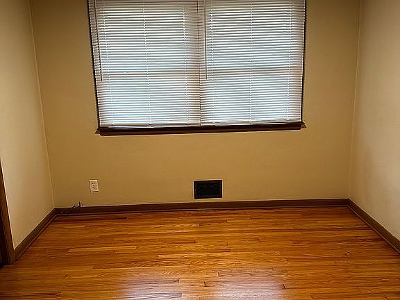 5th image of 4209-4215 Eastridge Dr