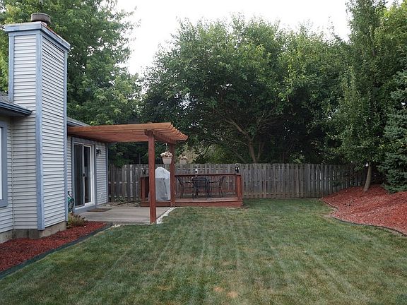 3rd image of 7841 Harcourt Springs Pl