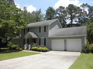 6387 Barbour Lake Rd, Fayetteville, NC 28306