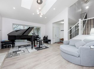 8769 215b St, Langley, BC