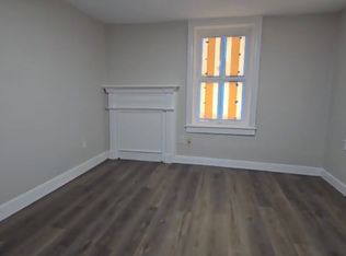 24 Cleveland Ave #1, Waynesboro, PA 17268