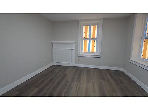 24 Cleveland Ave Photo 1
