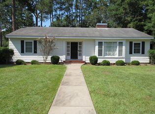 615 Jefferson St, Douglas, GA 31533
