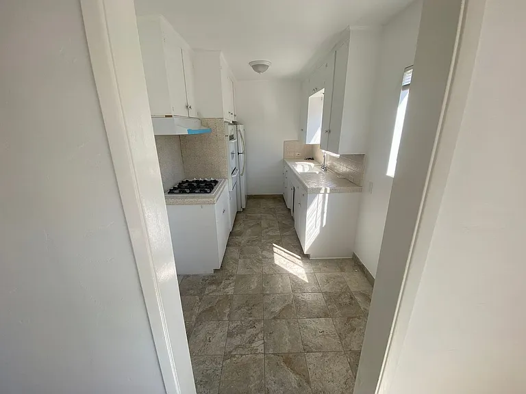 860 Olive Ave — Photo 11