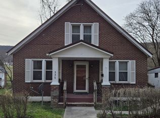 536 Valley St, Cumberland, MD 21502