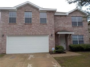 2021 Kingsbridge Dr, Heartland, TX 75126