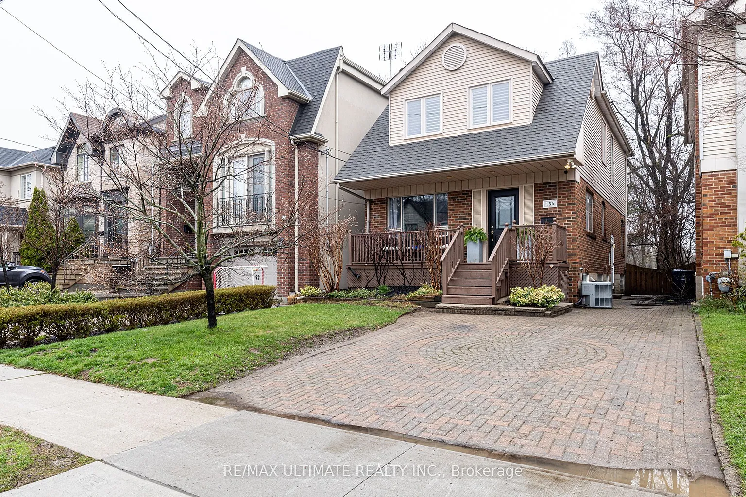 156 Glenvale Blvd photo 1