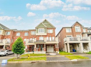 1062 Clipper Ln, Pickering, ON L1X 0E9