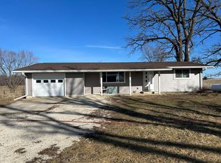 10422 401st Ave, Mabel, MN 55954