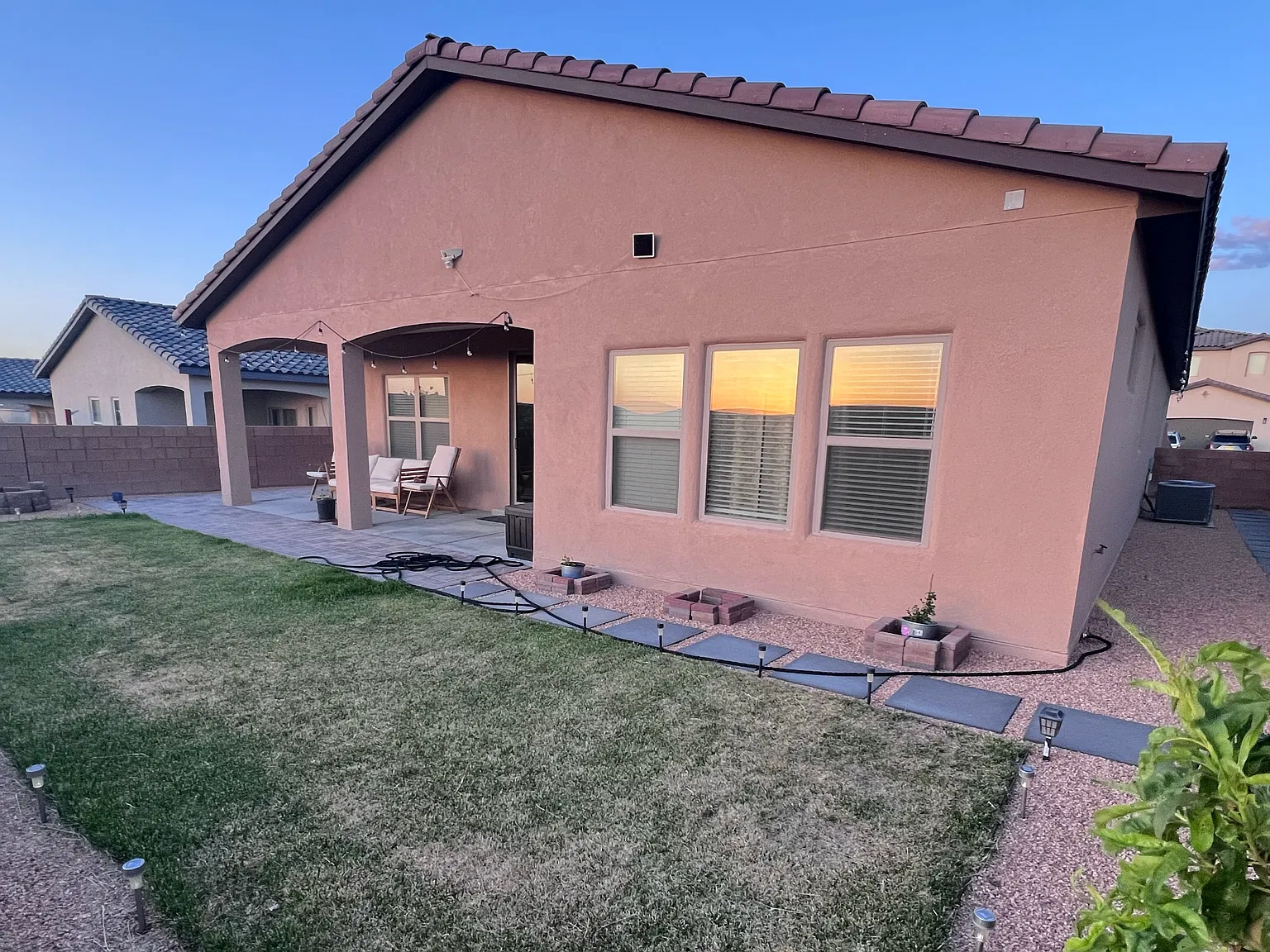 4 bed, 2108 sqft, $2,600 — Photo 3