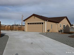 940 Azurite Ln, Carson City, NV 89705