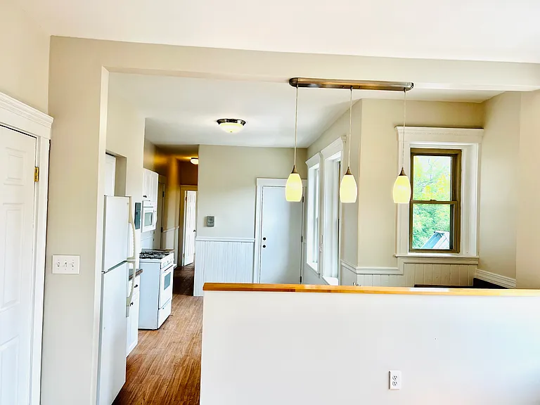 22 Boston St #4 — Photo 1