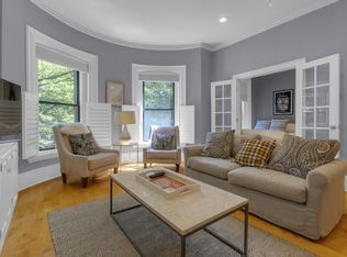 22 Upton St APT 3, Boston, MA 02118