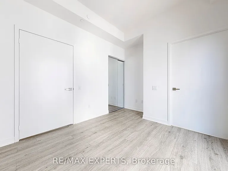 500 Wilson Ave #535 — Photo 11