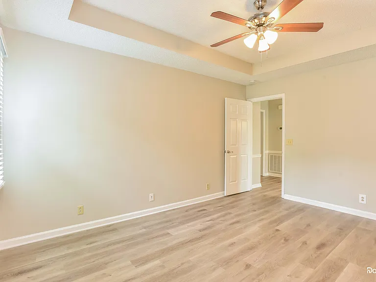 1110 E Rye Ct — Photo 10