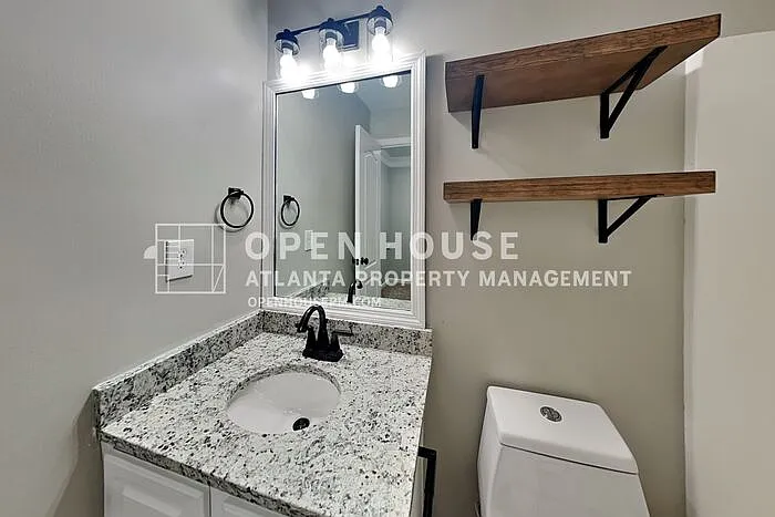 3174 Vickery Dr NE — Photo 16