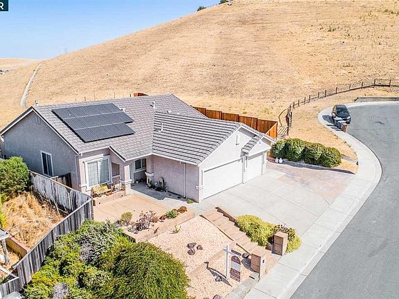 4th image of 14 Oliveglen Ct