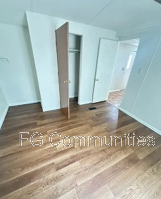 3 bed, 2.0 bath, $1,500 — Photo 4