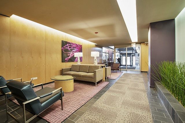 1st image of 2020 N Lincoln Park W APT 33K