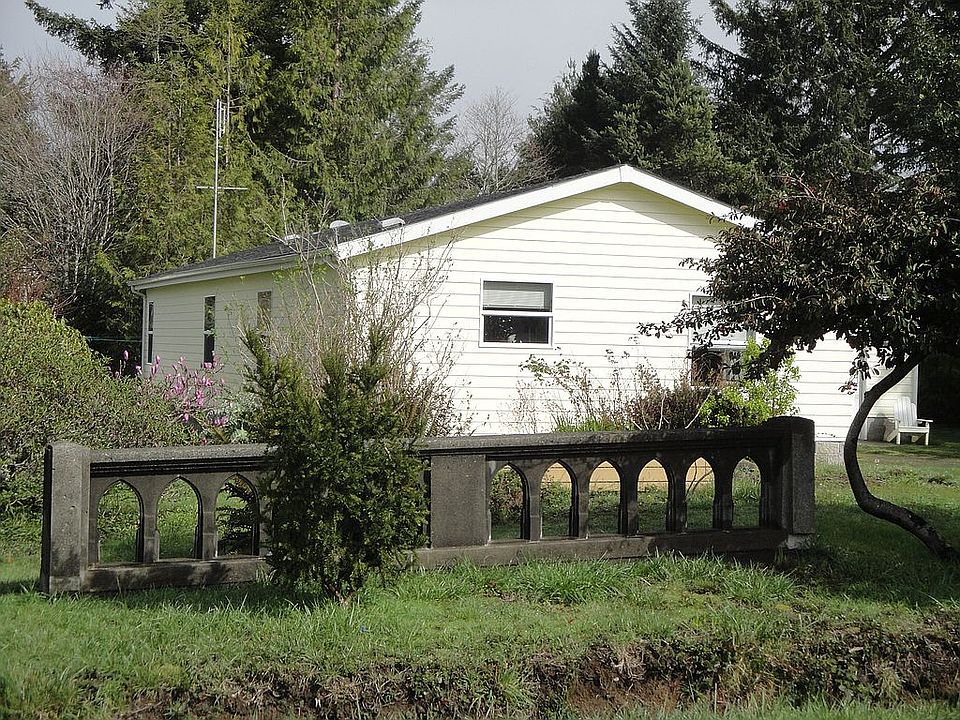 2nd image of 90867 Travis Ln