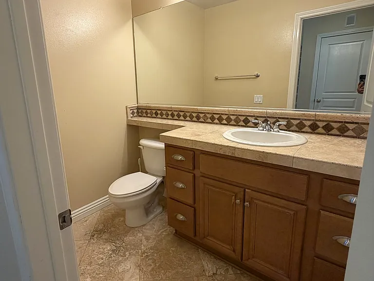 6363 Hazel St — Photo 8