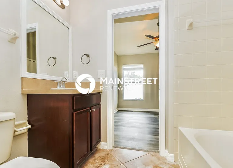 10083 Penwood Way — Photo 7