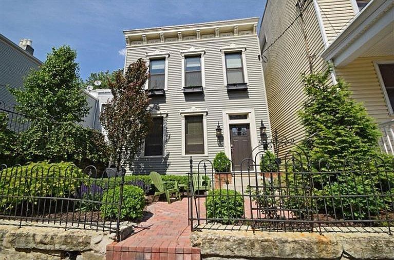 1st image of 1032 Saint Gregory St