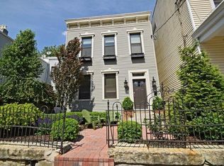 1032 Saint Gregory St, Cincinnati, OH 45202