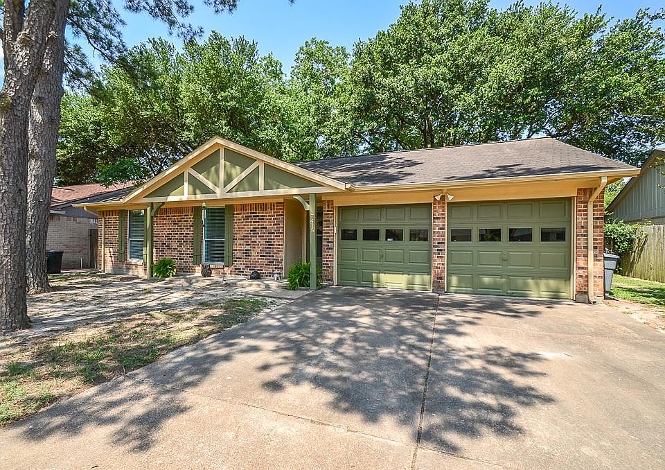 1st image of 7415 Pierrepont Dr