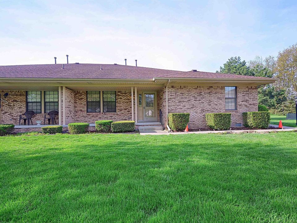 1st image of 33544 Meldrum St #26