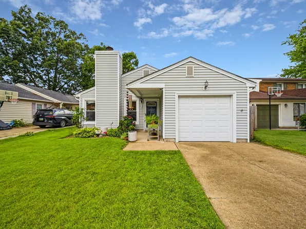 1317 Faraid Ln, Virginia Beach, VA 23464