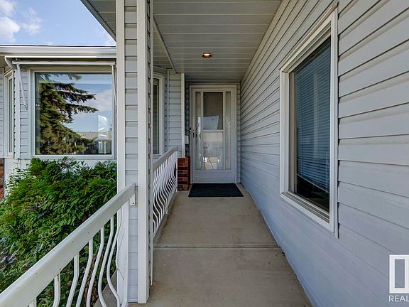3rd image of 7518 138a Ave NW